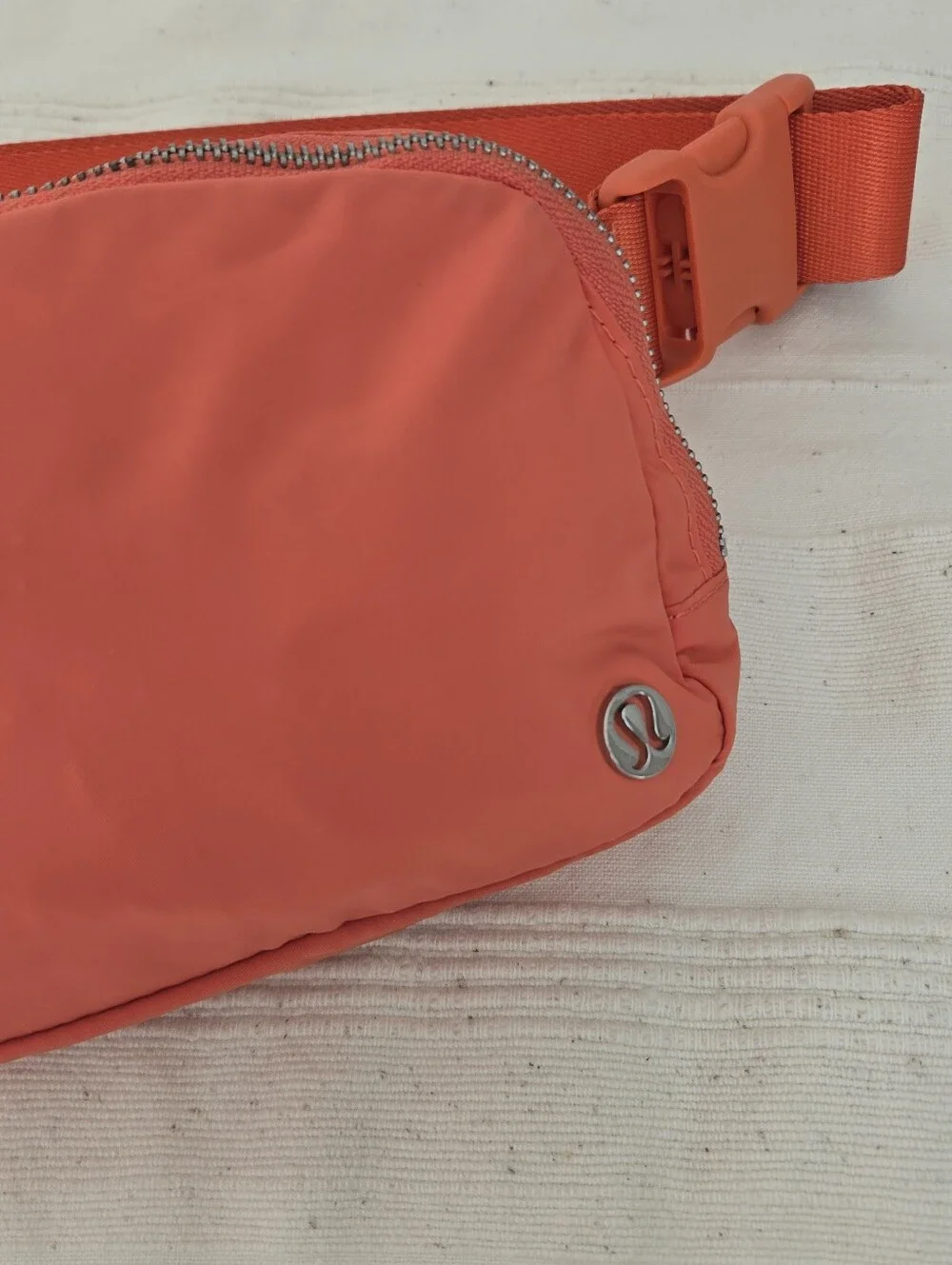 Lululemon Everywhere Belt Bag 1L Volume OG Original Strap Warm Coral WMCO 55077